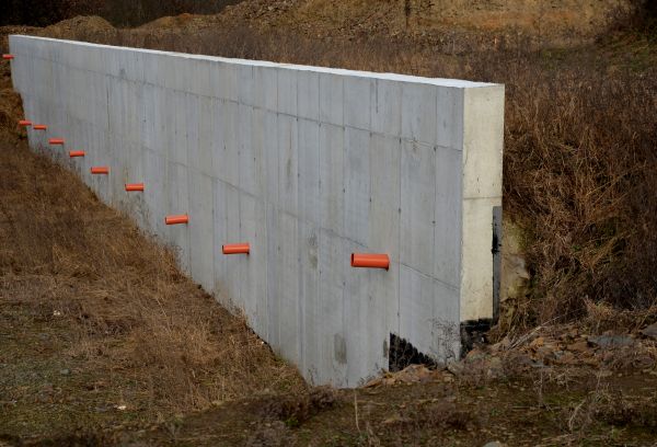 Cost of Hillside Drainage Installation in Flint