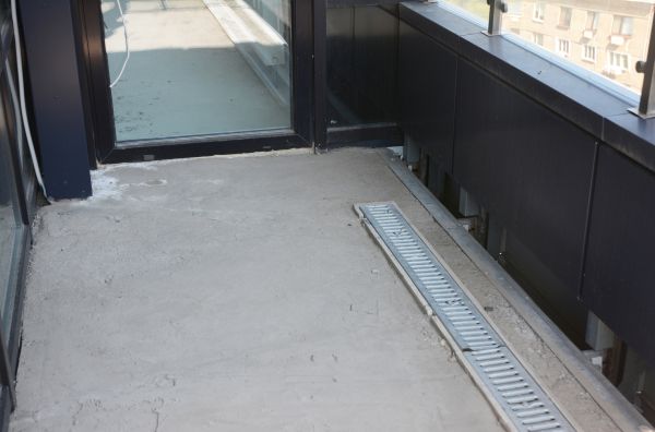 Cost of Veranda Drain Installation in Flint